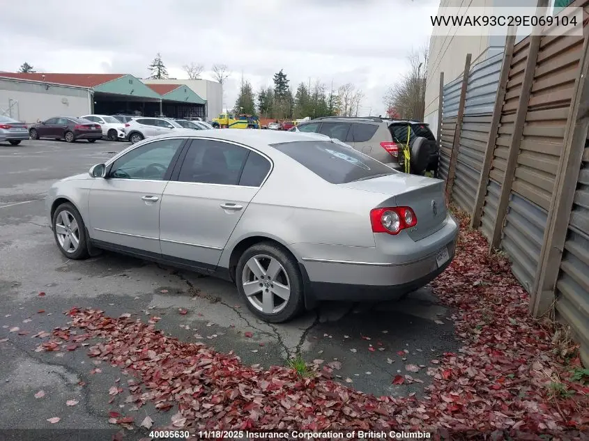 WVWAK93C29E069104 2009 Volkswagen Passat Komfort