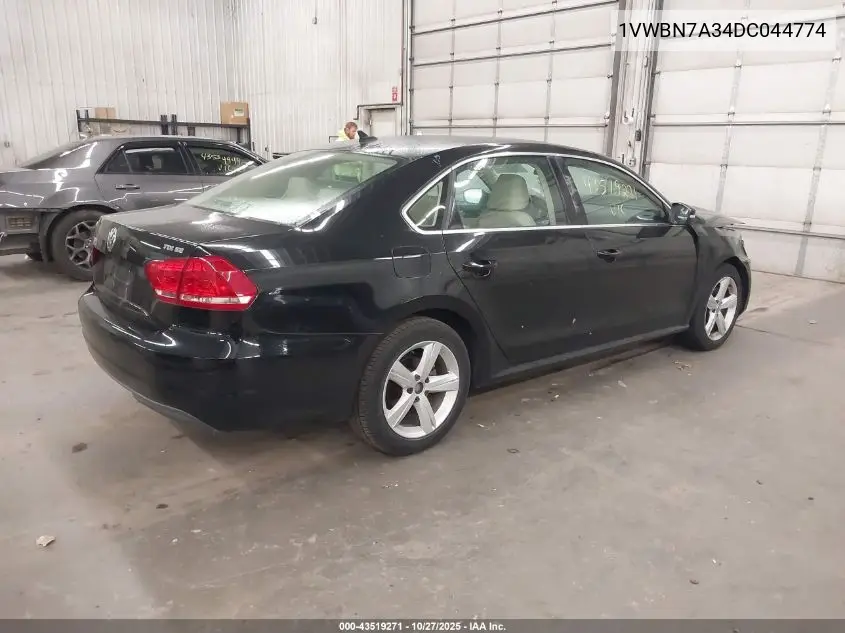 1VWBN7A34DC044774 2013 Volkswagen Passat 2.0L Tdi Se