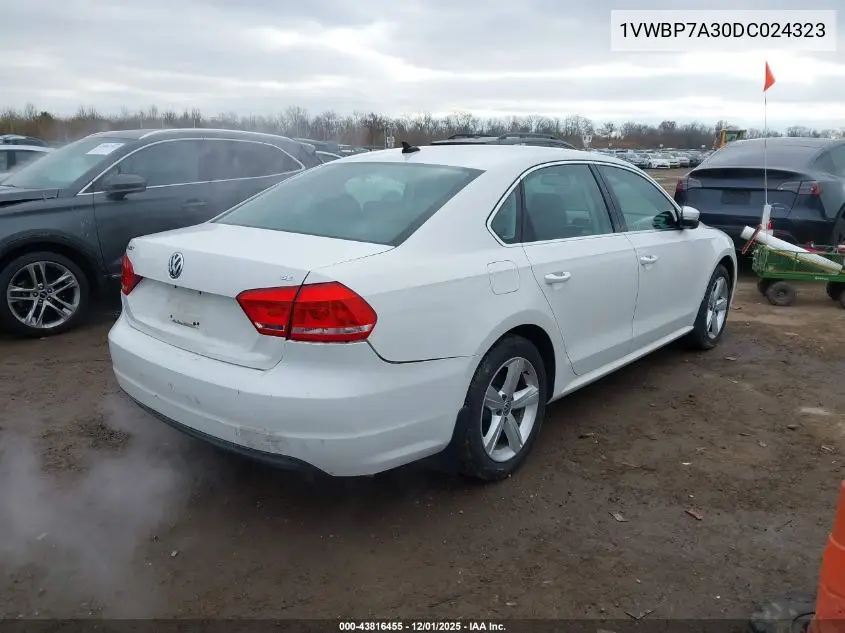 1VWBP7A30DC024323 2013 Volkswagen Passat 2.5L Se
