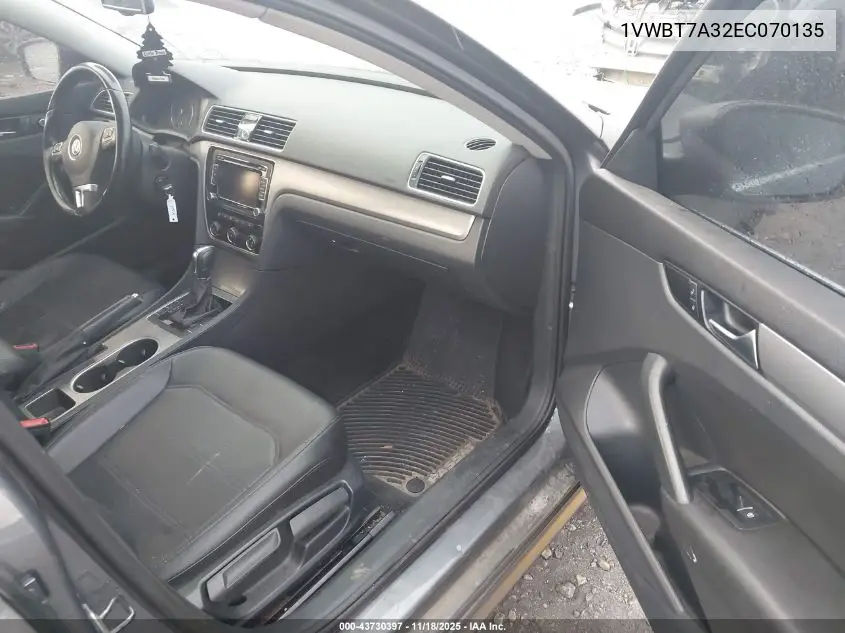 1VWBT7A32EC070135 2014 Volkswagen Passat 1.8T Se