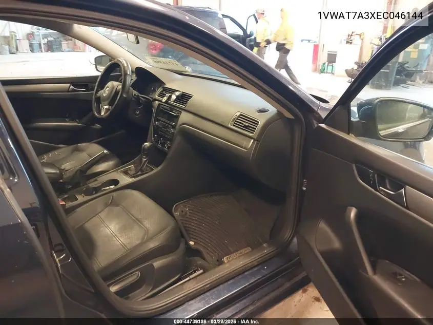 1VWAT7A3XEC046144 2014 Volkswagen Passat 1.8T Wolfsburg Edition