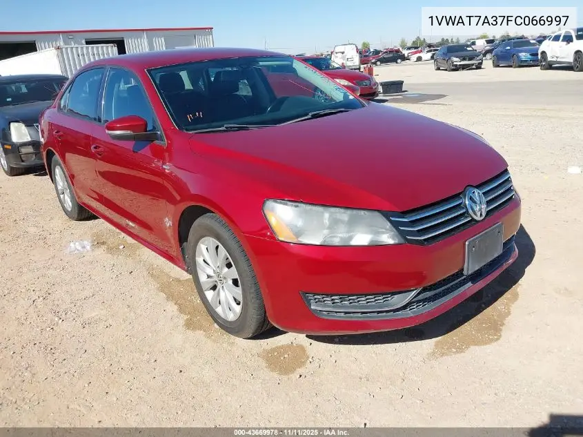 1VWAT7A37FC066997 2015 Volkswagen Passat 1.8T Wolfsburg Edition