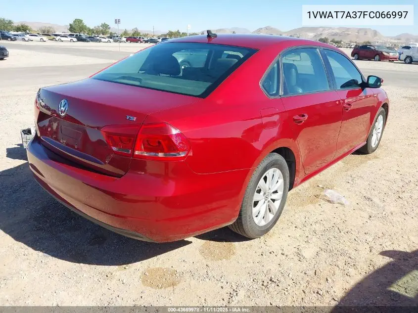1VWAT7A37FC066997 2015 Volkswagen Passat 1.8T Wolfsburg Edition