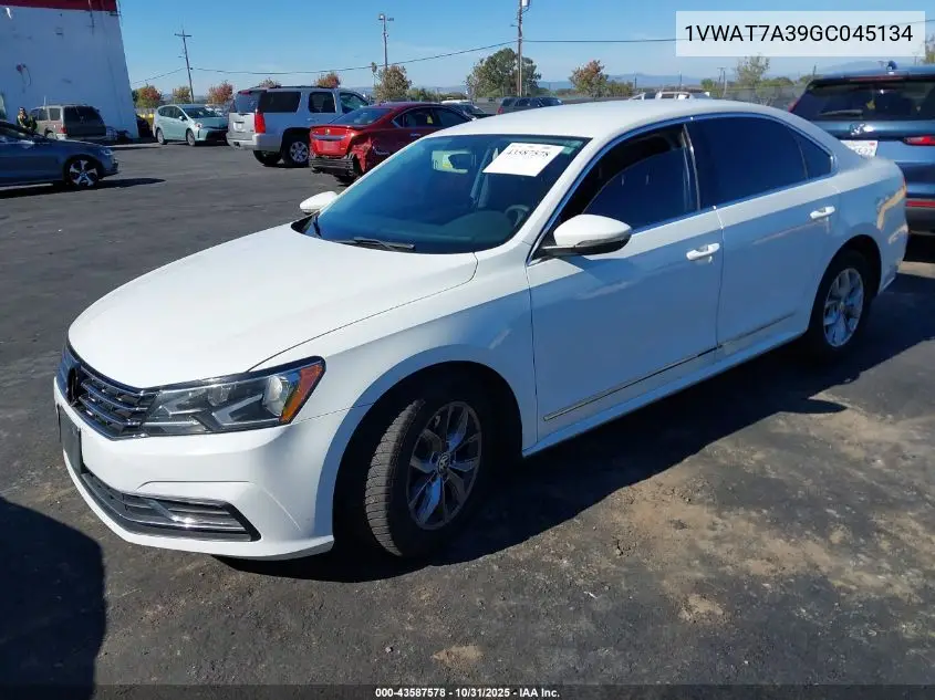 1VWAT7A39GC045134 2016 Volkswagen Passat 1.8T S