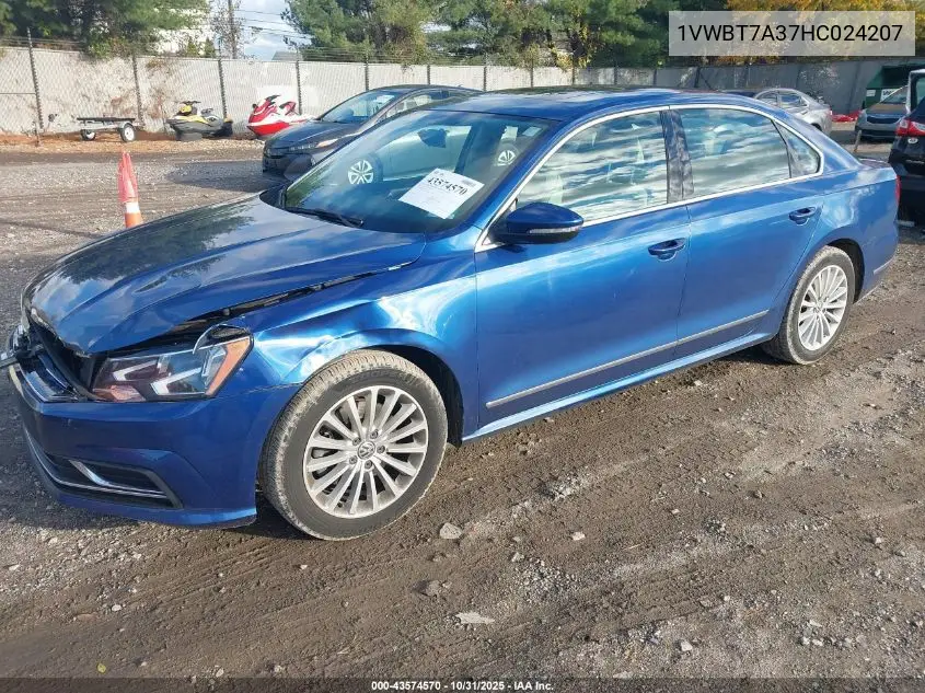 1VWBT7A37HC024207 2017 Volkswagen Passat 1.8T Se