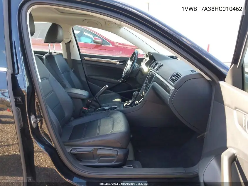 1VWBT7A38HC010462 2017 Volkswagen Passat 1.8T Se