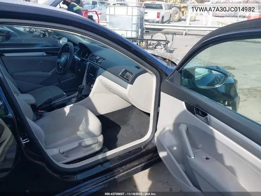 1VWAA7A30JC014982 2018 Volkswagen Passat 2.0T R-Line/2.0T S