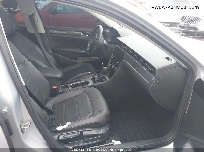 1VWBA7A31MC013249 2021 Volkswagen Passat Highline