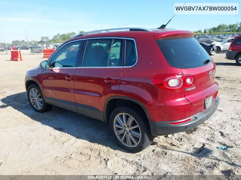 WVGBV7AX7BW000054 2011 Volkswagen Tiguan Se