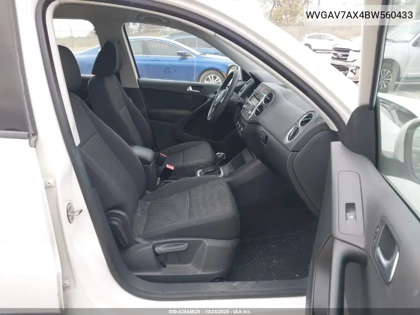 WVGAV7AX4BW560433 2011 Volkswagen Tiguan S