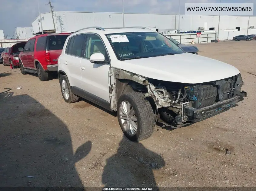 WVGAV7AX3CW550686 2012 Volkswagen Tiguan Se