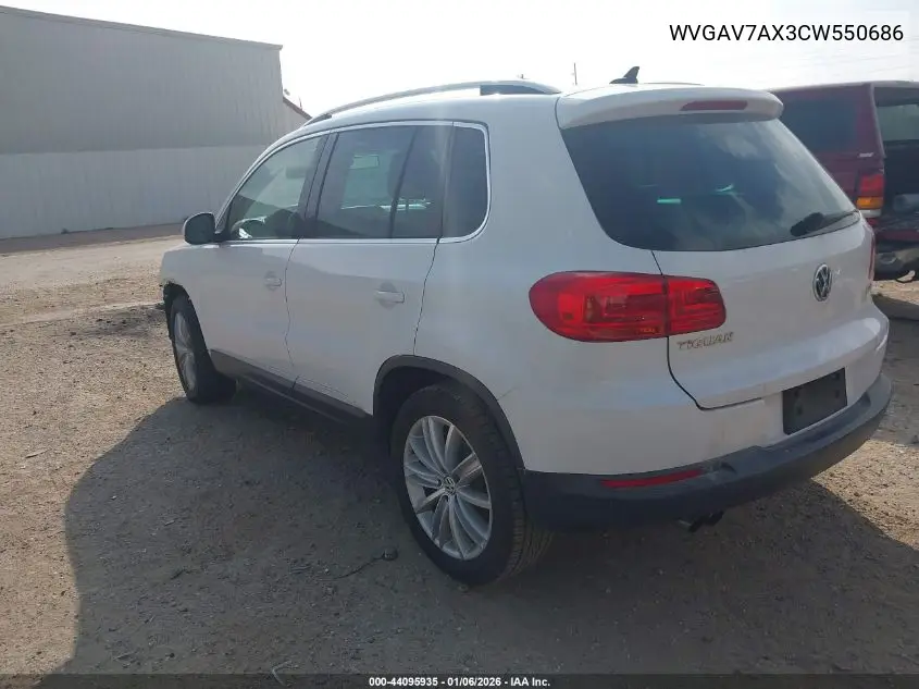 WVGAV7AX3CW550686 2012 Volkswagen Tiguan Se