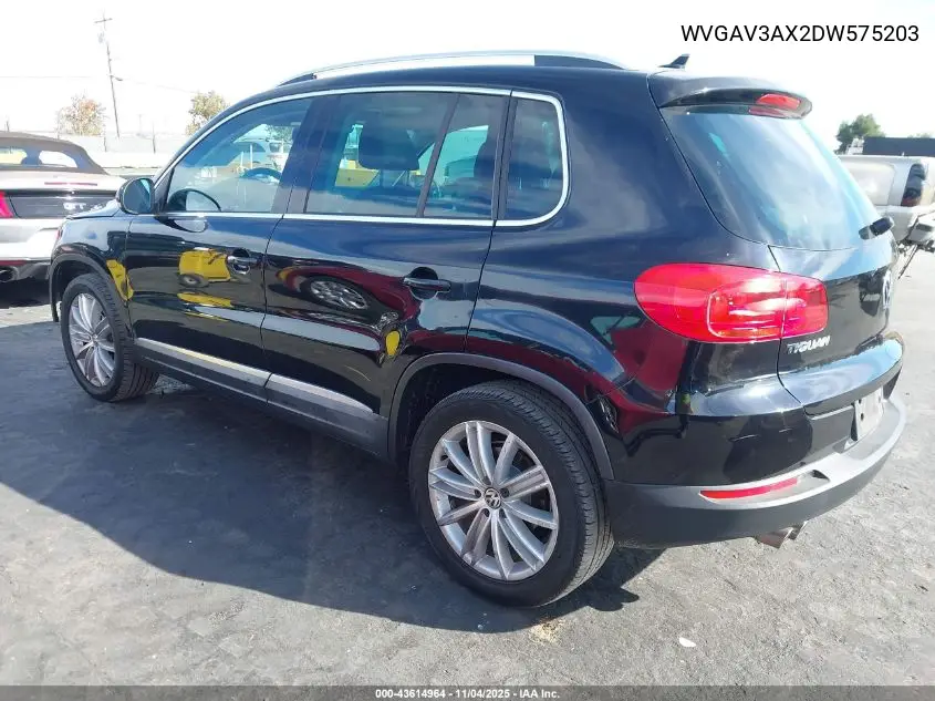 WVGAV3AX2DW575203 2013 Volkswagen Tiguan Se