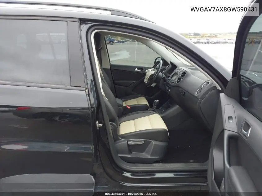 WVGAV7AX8GW590431 2016 Volkswagen Tiguan S
