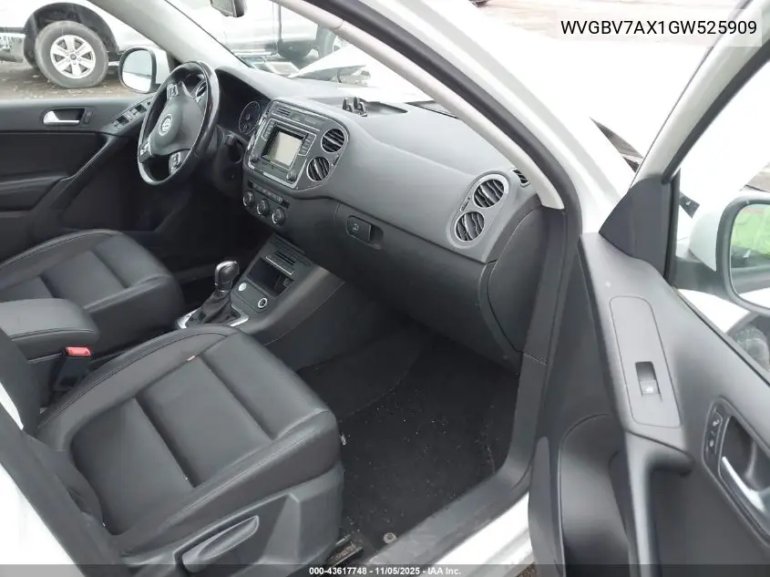 WVGBV7AX1GW525909 2016 Volkswagen Tiguan S