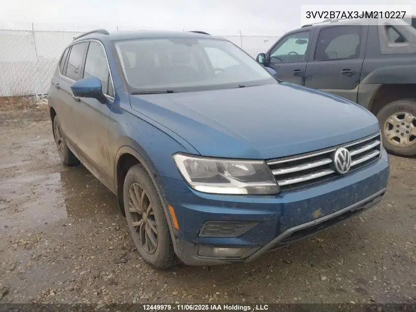 3VV2B7AX3JM210227 2018 Volkswagen Tiguan Se/Sel