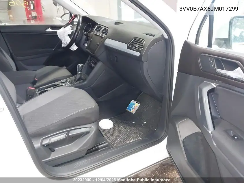 3VV0B7AX6JM017299 2018 Volkswagen Tiguan 2.0 Tsi