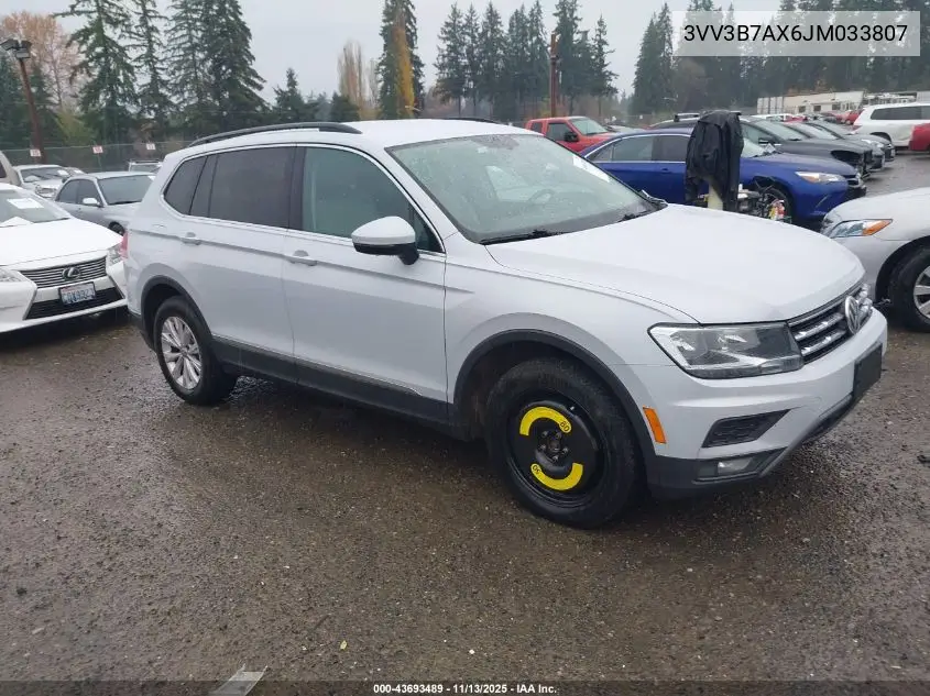 3VV3B7AX6JM033807 2018 Volkswagen Tiguan