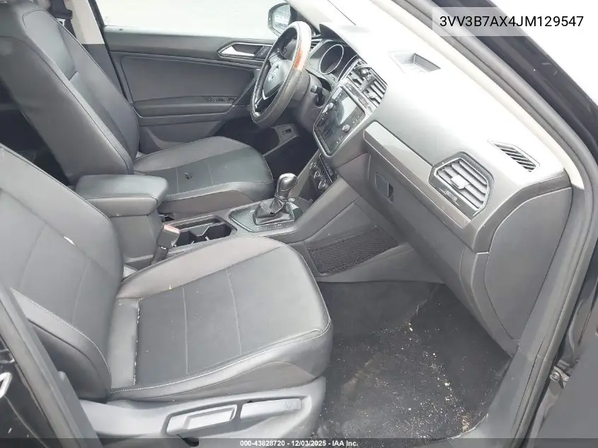 3VV3B7AX4JM129547 2018 Volkswagen Tiguan 2.0T Se/2.0T Sel