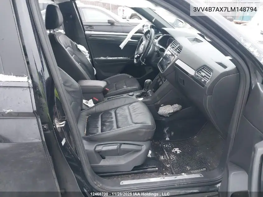 3VV4B7AX7LM148794 2020 Volkswagen Tiguan