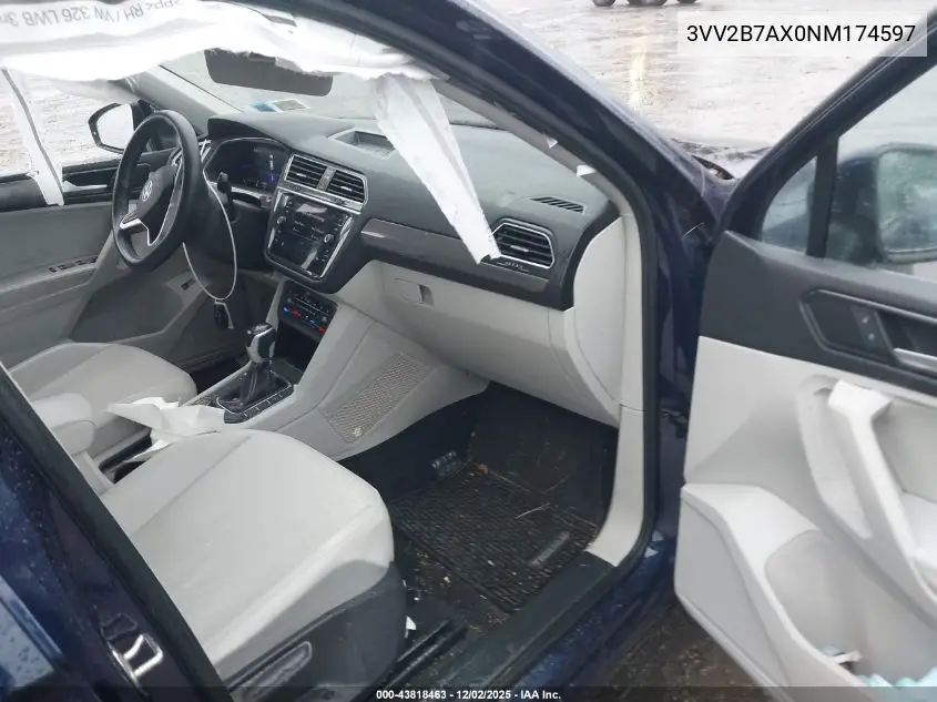 3VV2B7AX0NM174597 2022 Volkswagen Tiguan 2.0T Se
