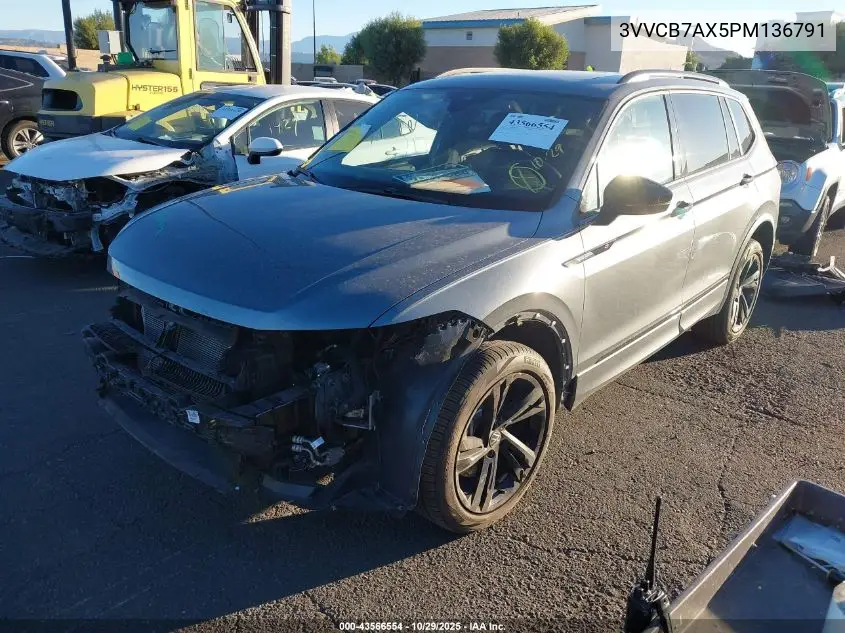 3VVCB7AX5PM136791 2023 Volkswagen Tiguan 2.0T Se R-Line Black
