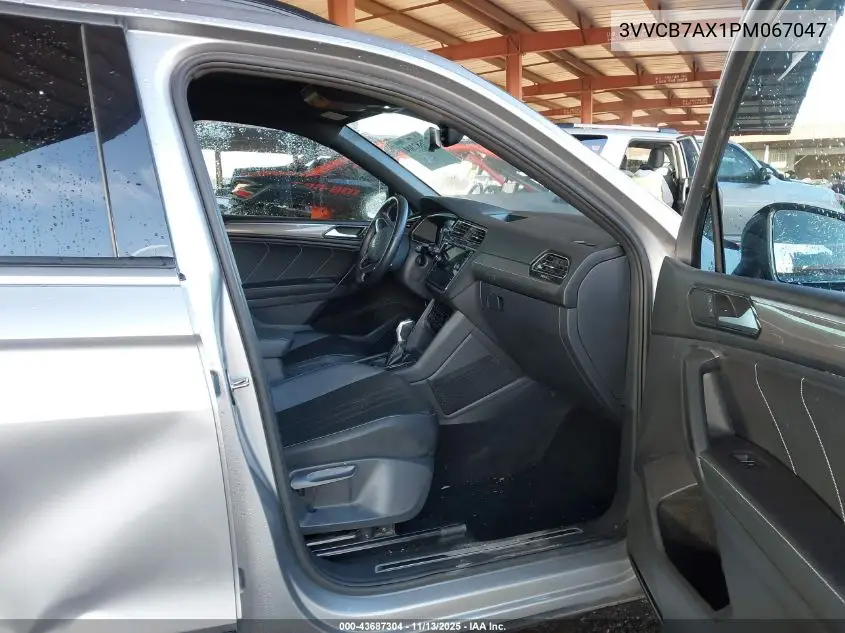 3VVCB7AX1PM067047 2023 Volkswagen Tiguan 2.0T Se R-Line Black