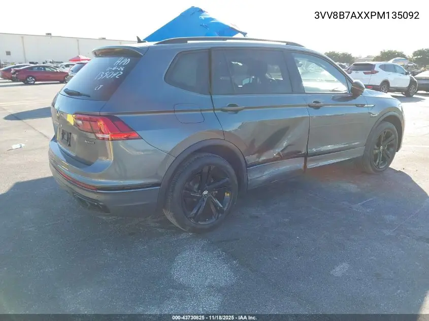 3VV8B7AXXPM135092 2023 Volkswagen Tiguan 2.0T Se R-Line Black
