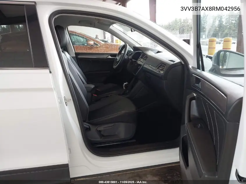 3VV3B7AX8RM042956 2024 Volkswagen Tiguan 2.0T Se/2.0T Wolfsburg Edition