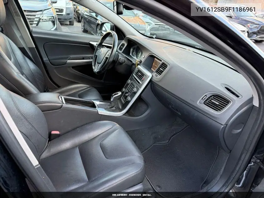 YV1612SB9F1186961 2015 Volvo V60 T5 Premier