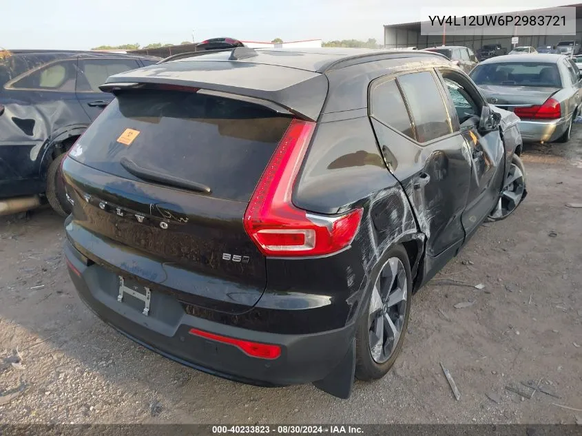 YV4L12UW6P2983721 2023 Volvo Xc40 B5 Plus Dark Theme