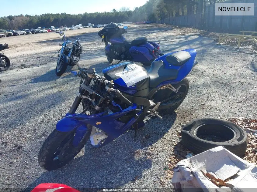NOVEHICLE 2005 Yamaha Yzf R1